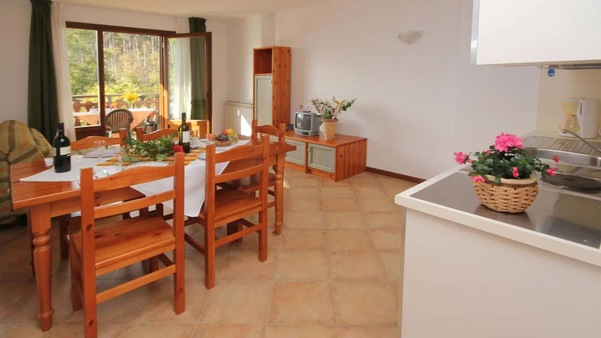 Hotel Residence Campi Tremosine 4*,  İtalya