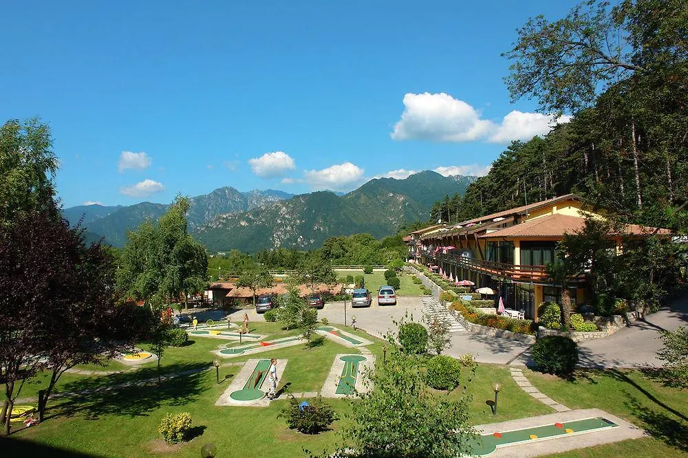 Hotel Residence Campi Tremosine 4*,  İtalya