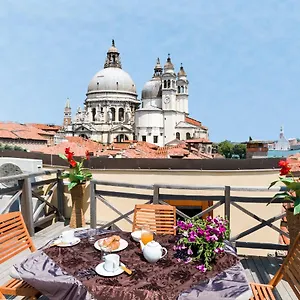 Dorsoduro Charme By Wonderful Italy Venetië