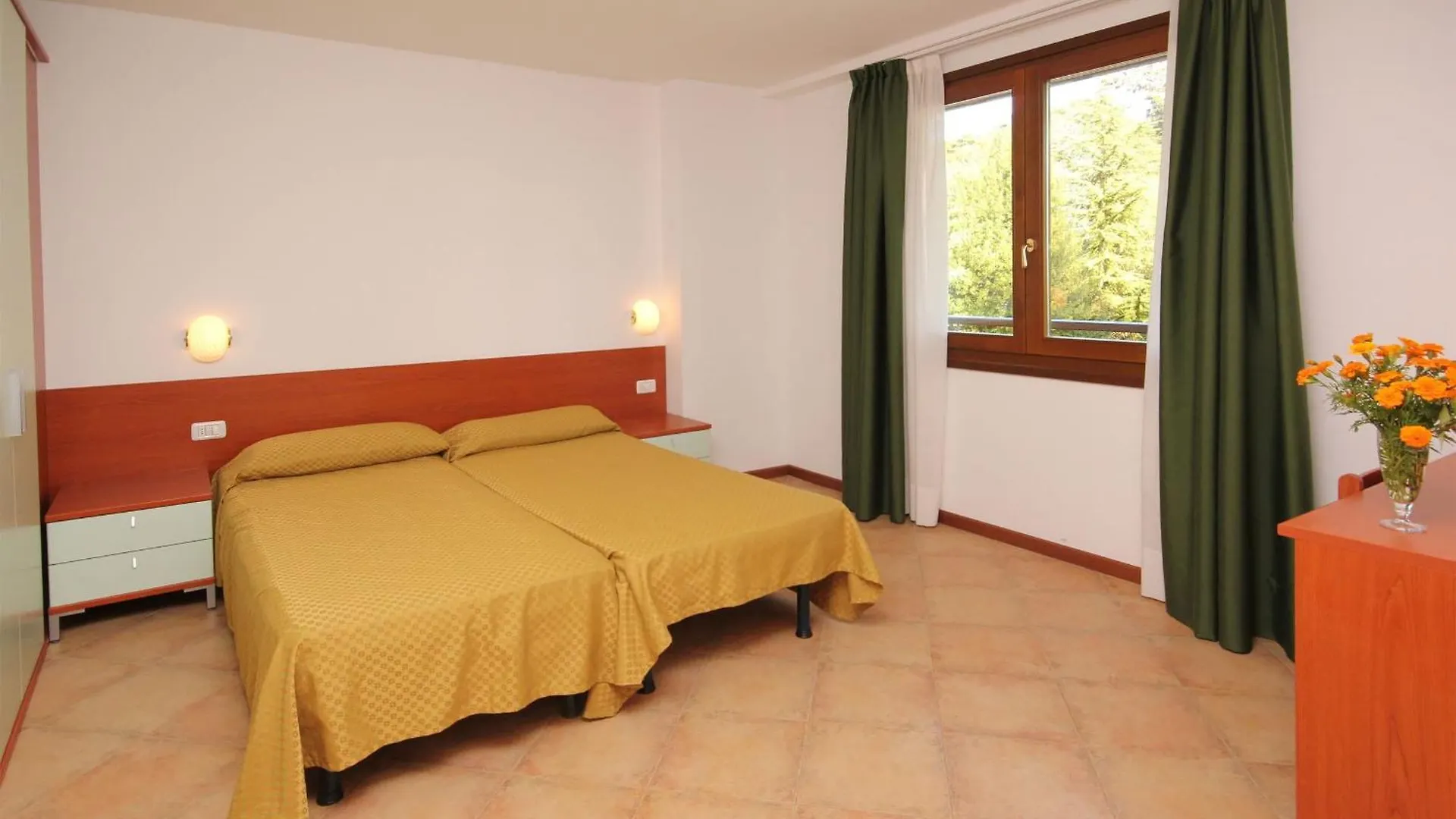 Hotel Residence Campi Tremosine Ιταλία